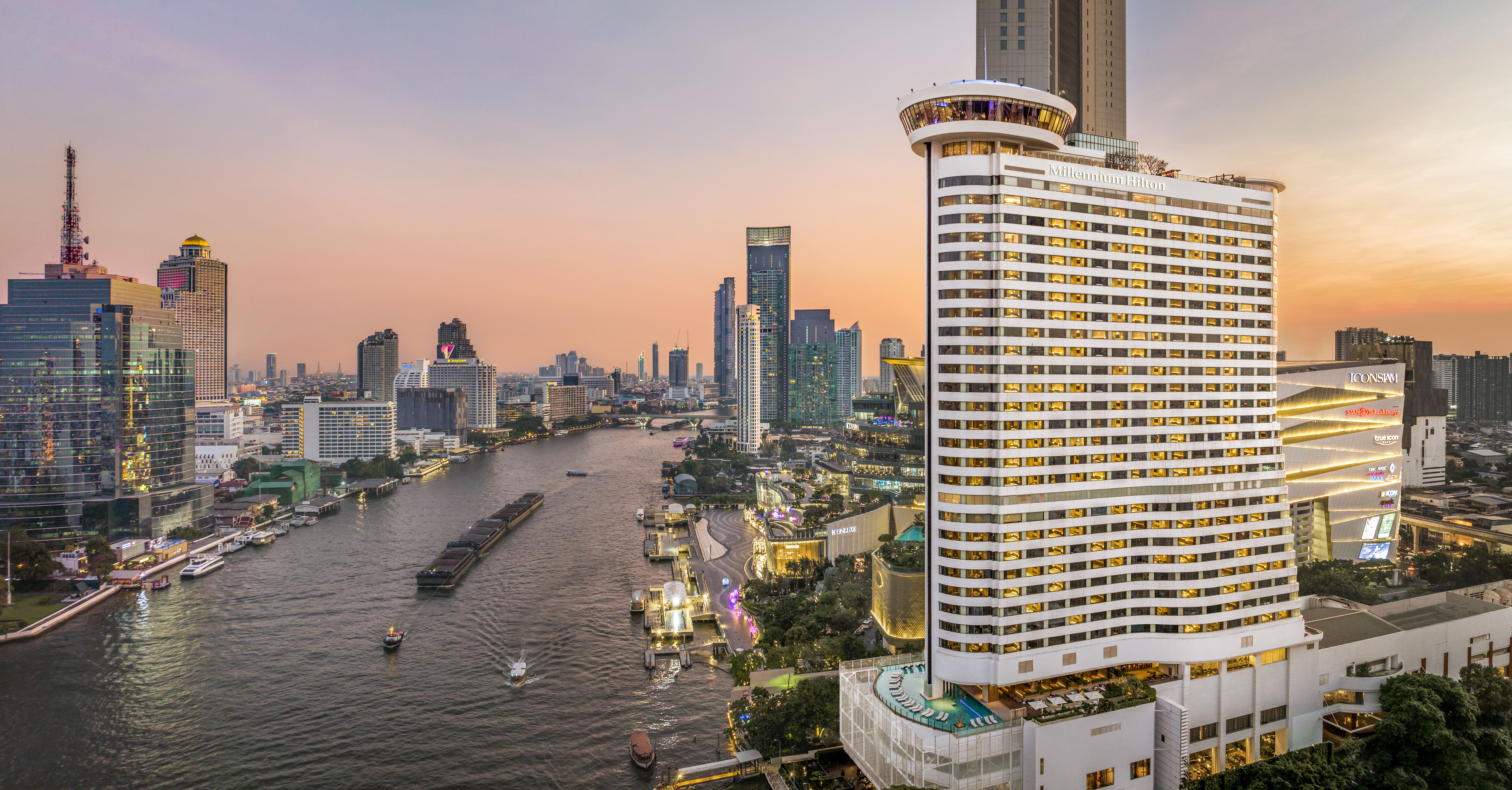 Millennium Hilton Bangkok image 1