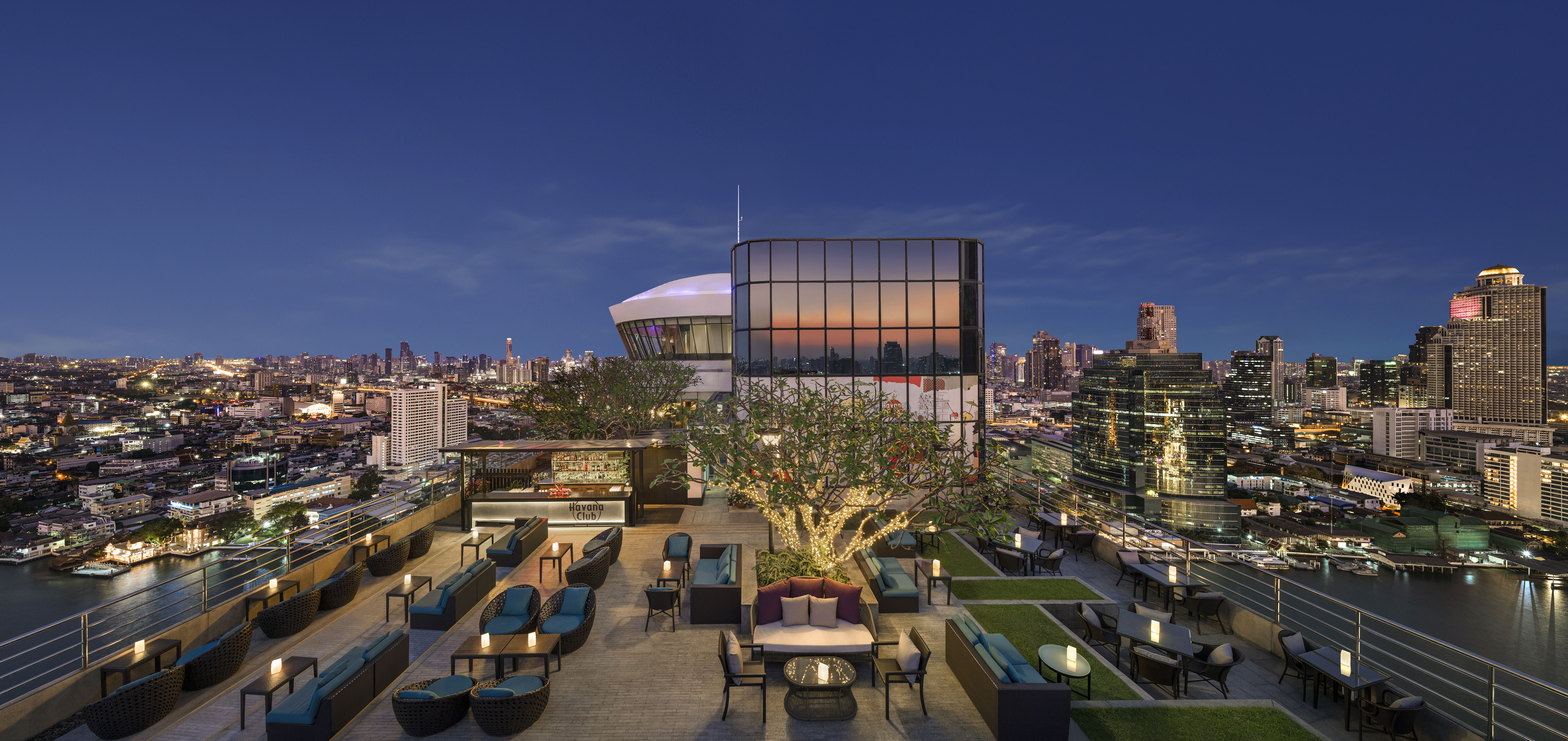 Millennium Hilton Bangkok image 2