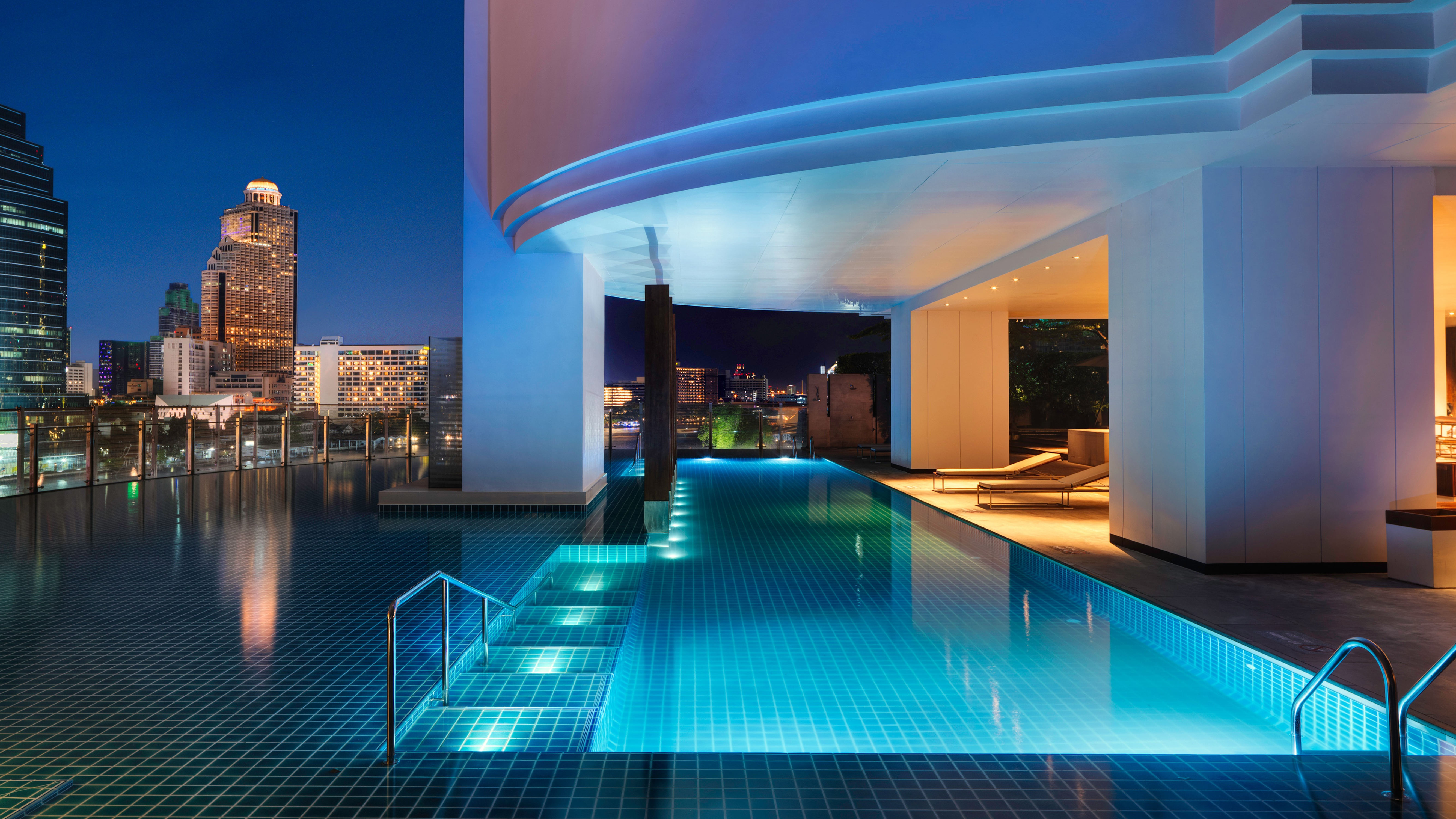 Millennium Hilton Bangkok image 5