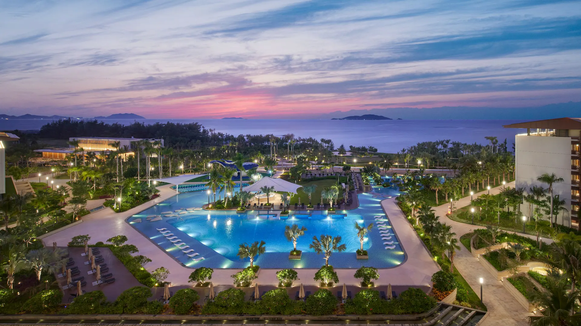Hyatt Regency Sanya Tianli Bay Outdoor Swimming Pool Garden Night