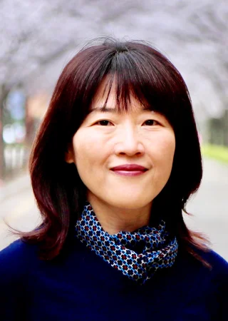 Sun-Hwa Ha 韩国