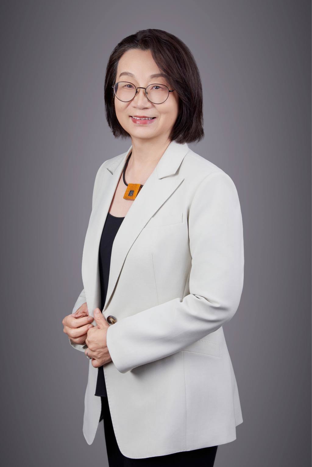 Zhongchi Liu
