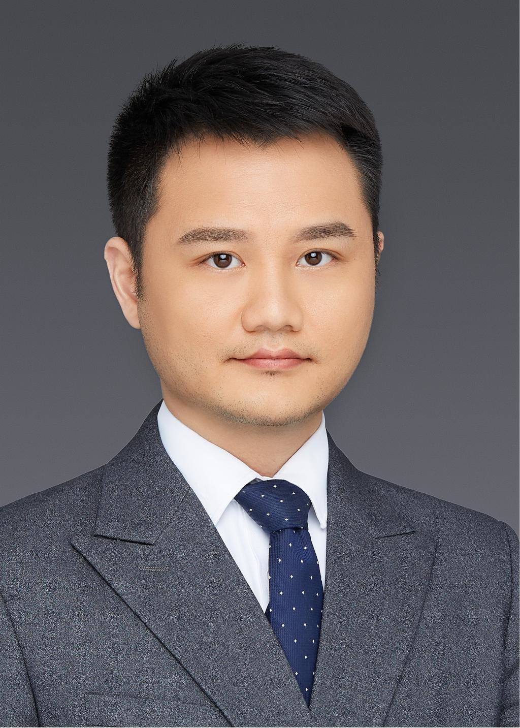  Xiaozhou Luo